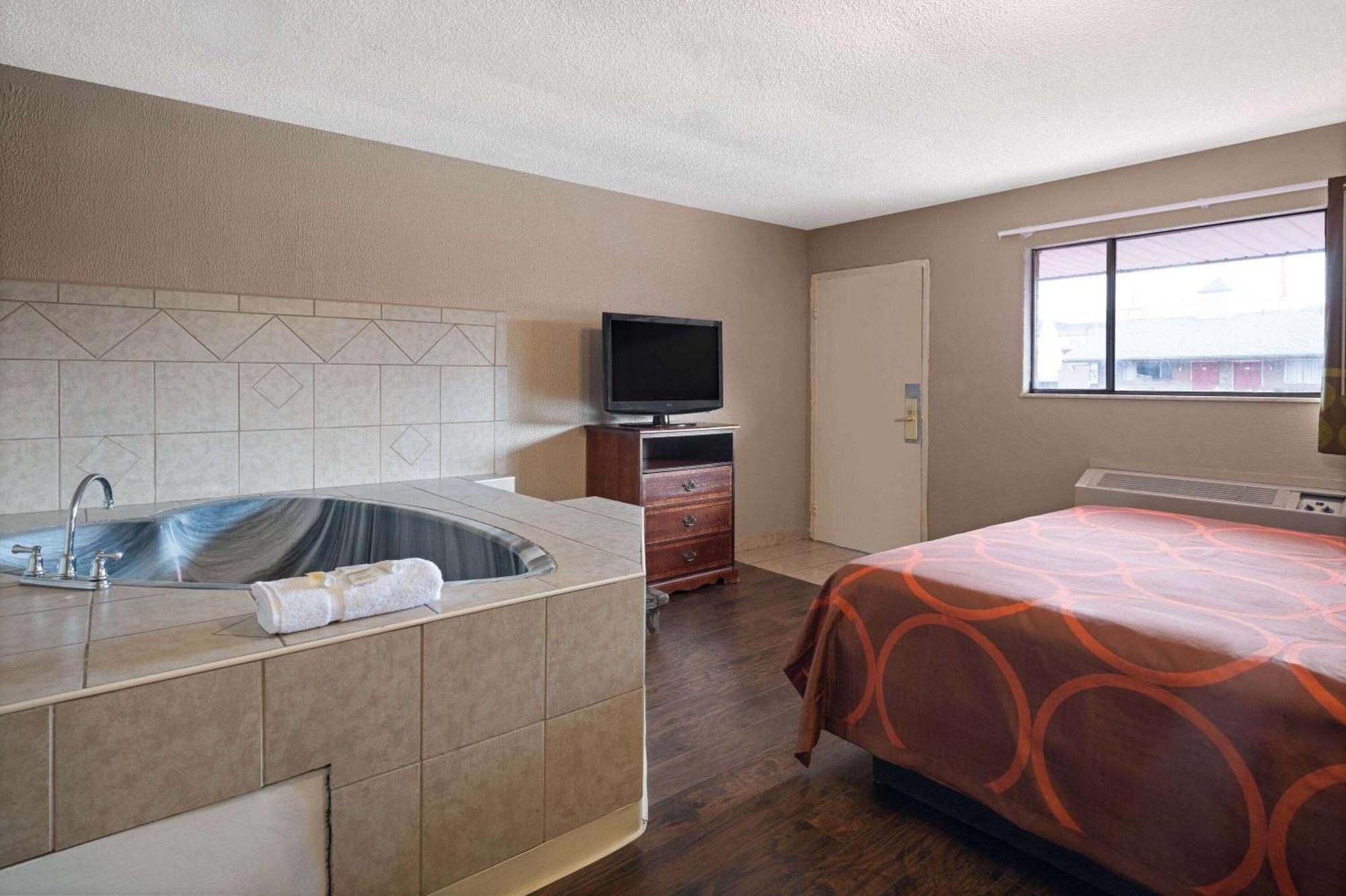 Super 8 By Wyndham Youngstown Girard Luaran gambar